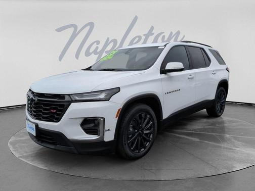 Summit White 2023 Chevrolet Traverse RS