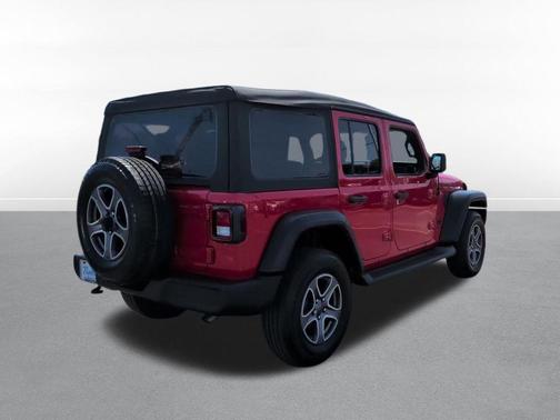 Firecracker Red Clearcoat 2022 Jeep Wrangler Unlimited Sport
