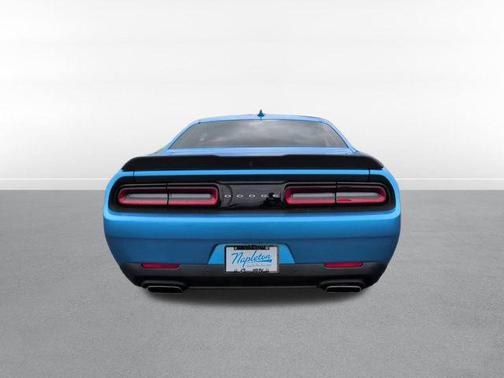 B5 Blue Pearlcoat 2023 Dodge Challenger R/T Scat Pack