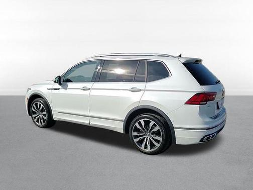 2022 Volkswagen Tiguan 2.0T SEL R-Line 4MOTION