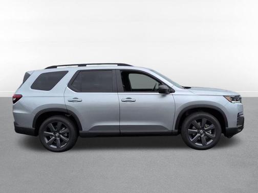 Solar Silver Metallic 2026 Honda Pilot Sport