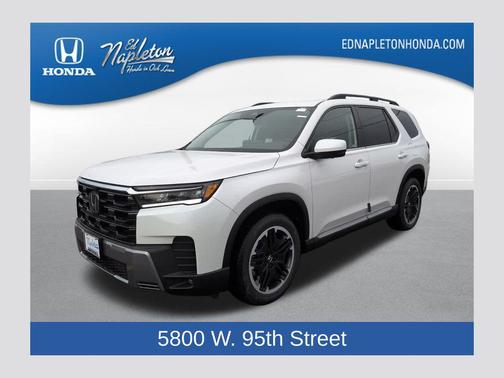Platinum White Pearl 2026 Honda Pilot Touring 8-Passenger