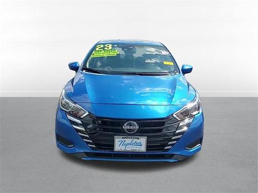 2023 Nissan Versa 1.6 SV