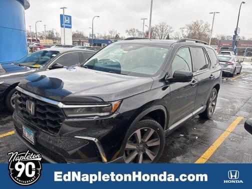 2023 Honda Pilot AWD Elite