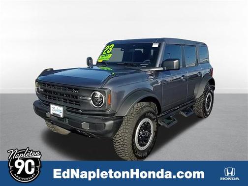 2023 Ford Bronco Base