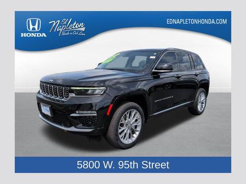 Diamond Black Crystal Pearlcoat 2022 Jeep Grand Cherokee Summit