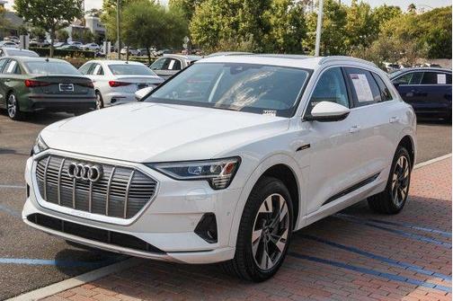 2023 Audi e-tron Premium Plus quattro