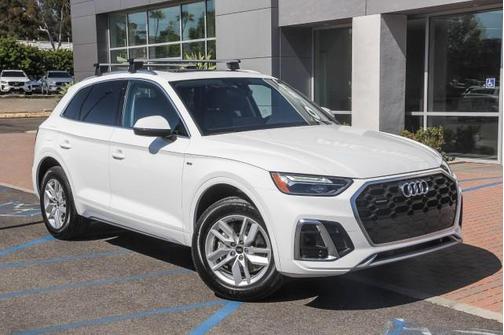 2024 Audi Q5 45 S line Premium