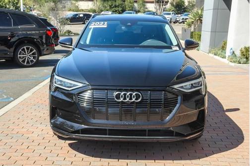 2021 Audi e-tron Premium quattro