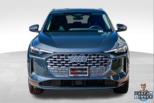 Tambora Gray Metallic 2025 Audi Q5 Premium Plus TFSI quattro S tronic