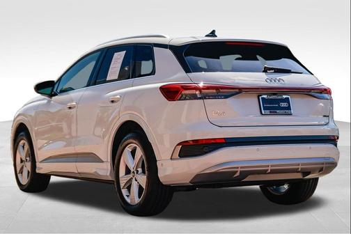 2023 Audi Q4 e-tron Premium Plus 50 quattro