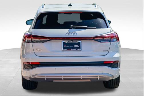 2023 Audi Q4 e-tron Premium Plus 50 quattro
