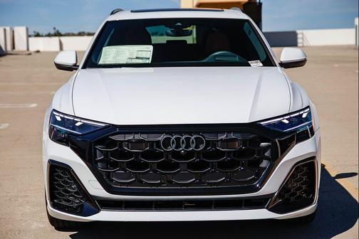 2026 Audi Q8 55 Prestige