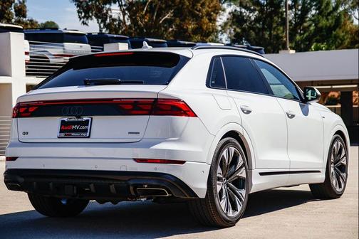 2026 Audi Q8 55 Prestige