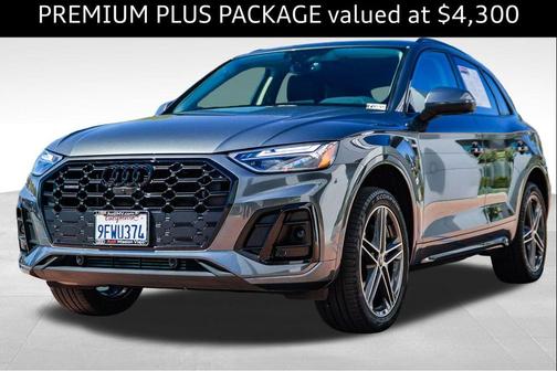 Daytona Gray Pearl 2023 Audi Q5 e 55 S line Premium Plus