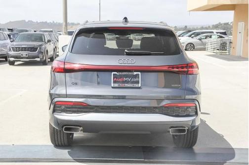 2025 Audi Q5 Premium