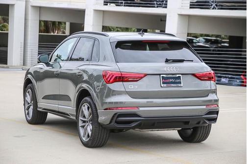 2025 Audi Q3 Premium 45 TFSI S line quattro Tiptronic