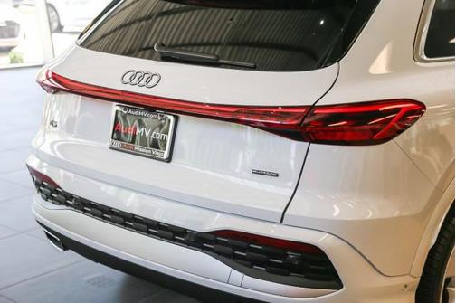 2025 Audi Q5 Premium Plus
