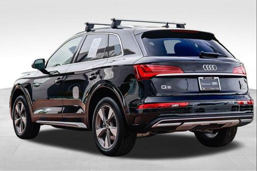 2023 Audi Q5 40 Premium