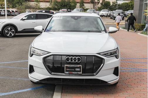2021 Audi e-tron Premium quattro
