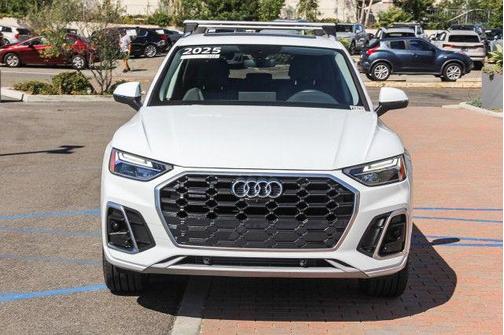 2025 Audi Q5 Premium Plus 45 TFSI S line quattro S tronic