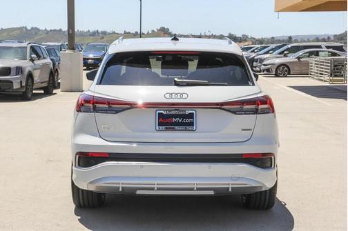 2025 Audi Q4 e-tron Premium Plus 55 quattro