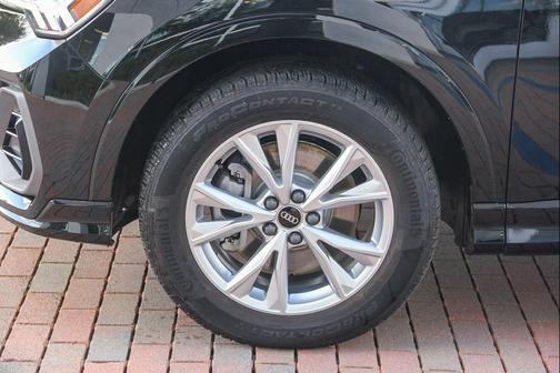 2025 Audi Q3 45 S line Premium Plus