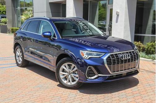 2024 Audi Q3 45 S line Premium Plus