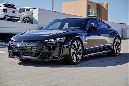 Mythos Black Metallic 2026 Audi S e-tron GT Premium Plus quattro