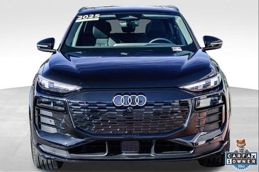 2025 Audi Q6 e-tron Premium Plus quattro