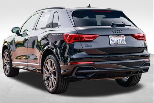 Mythos Black Metallic 2025 Audi Q3 45 S line Premium Plus