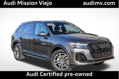 2025 Audi Q7 Premium 45 TFSI quattro Tiptronic