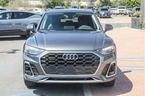 2022 Audi Q5 45 S line Premium