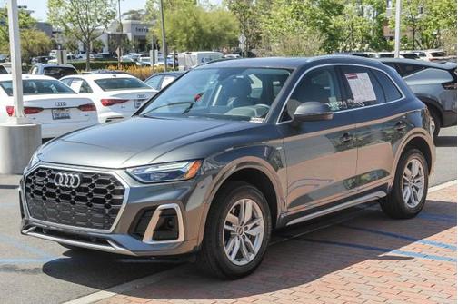 2022 Audi Q5 45 S line Premium