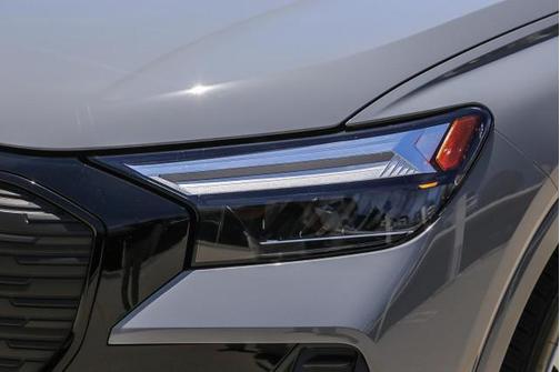 2025 Audi Q4 e-tron Premium 45 RWD