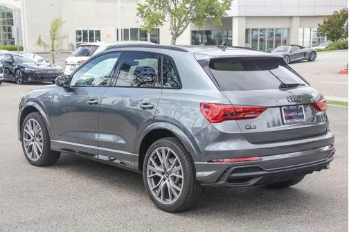 2025 Audi Q3 45 S line Premium Plus