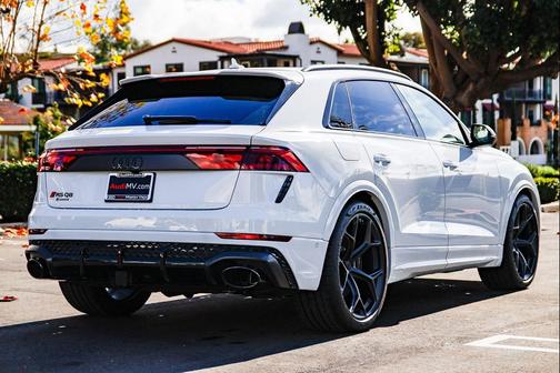 2026 Audi RS Q8 4.0T