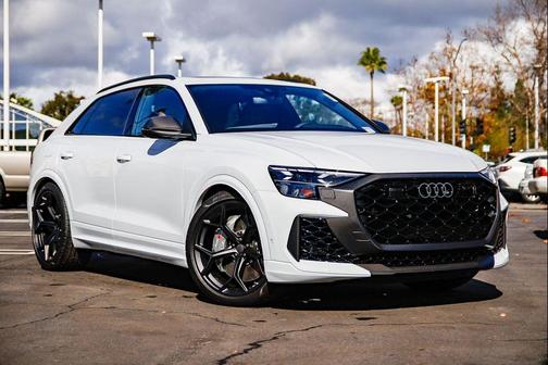 2026 Audi RS Q8 4.0T