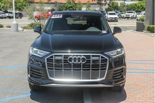 2022 Audi Q7 Premium Plus 45 TFSI quattro Tiptronic