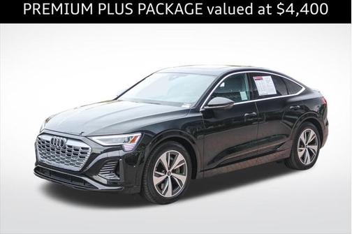 2024 Audi Q8 e-tron S line Premium Plus quattro