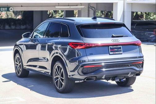 Gray 2026 Audi Q5 2.0T Premium Plus