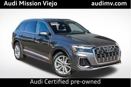 2025 Audi Q7 Premium 45 TFSI quattro Tiptronic