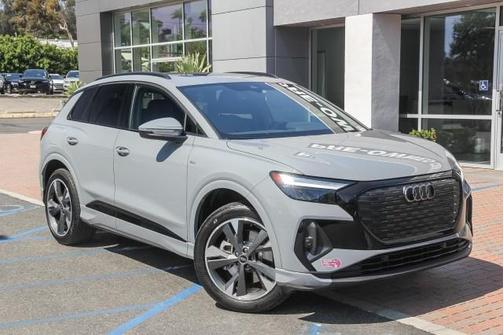 2024 Audi Q4 e-tron Premium 50 quattro