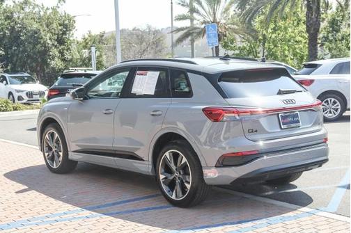 2024 Audi Q4 e-tron Premium 50 quattro