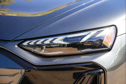 Daytona Gray 2026 Audi S e-tron GT Premium Plus quattro