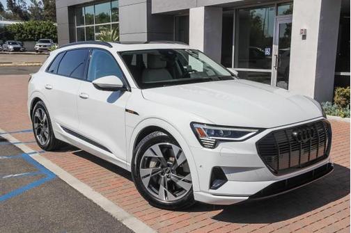 2022 Audi e-tron Premium