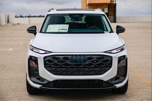 Glacier White 2026 Audi Q3 TFSI quattro S tronic