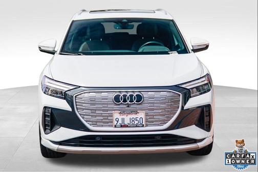 Glacier White Metallic 2023 Audi Q4 e-tron Premium Plus 40 RWD