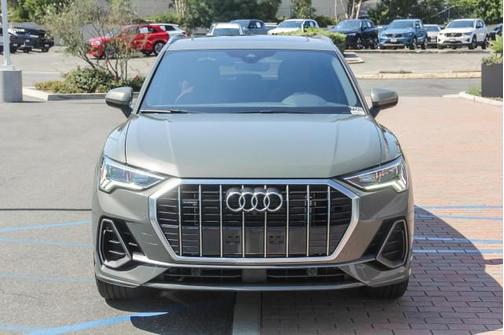 2024 Audi Q3 45 S line Premium Plus