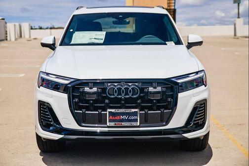 Carrara White 2026 Audi Q7 45 Premium